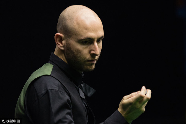 某奢侈品牌 某奢侈品牌